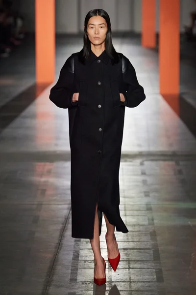 Look 54